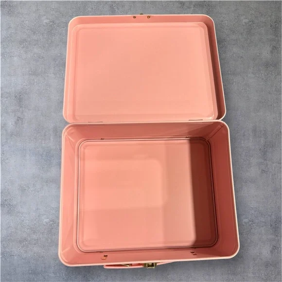 Truly Beauty Pink metal  Lunch Box - Picture 4 of 7